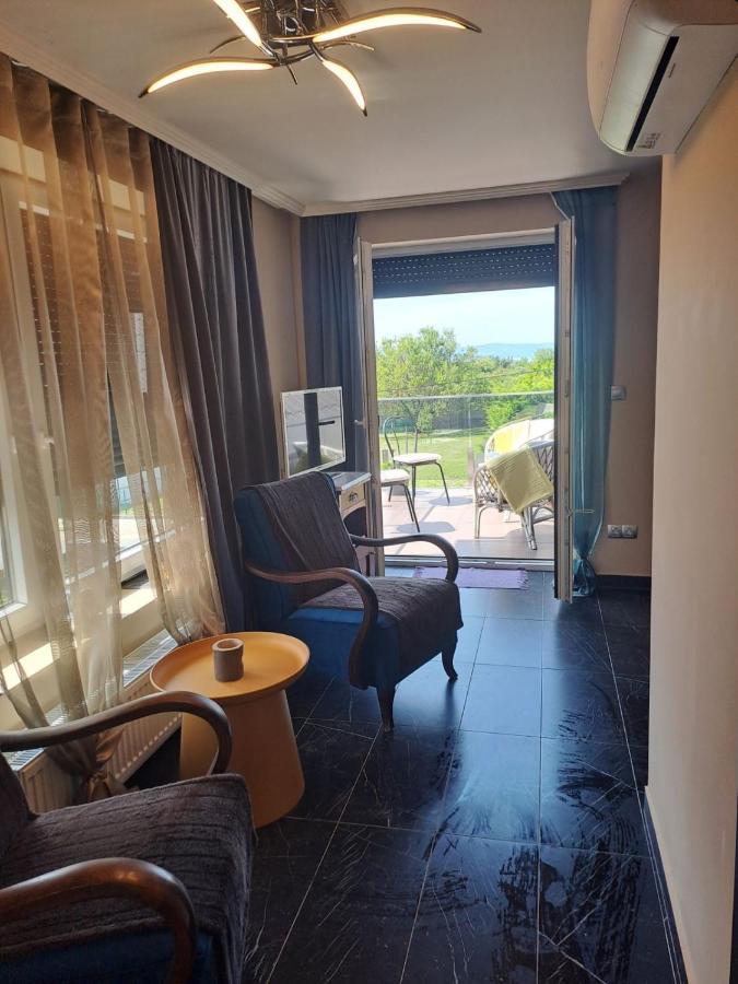 Annarosa Apartman Balatonszarszo Luaran gambar